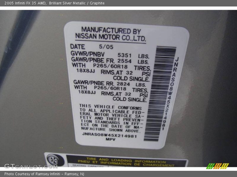 Brilliant Silver Metallic / Graphite 2005 Infiniti FX 35 AWD