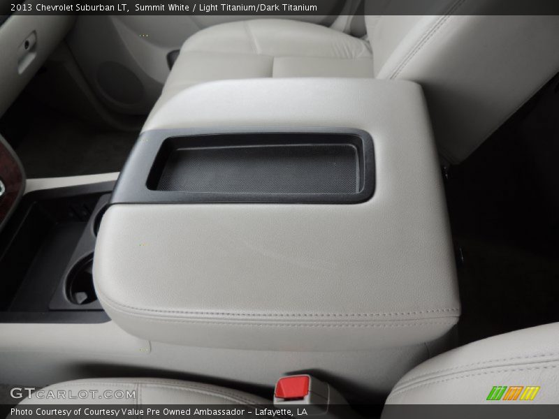 Summit White / Light Titanium/Dark Titanium 2013 Chevrolet Suburban LT