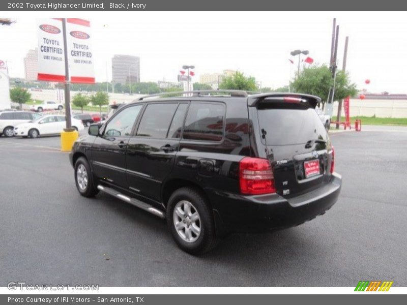 Black / Ivory 2002 Toyota Highlander Limited