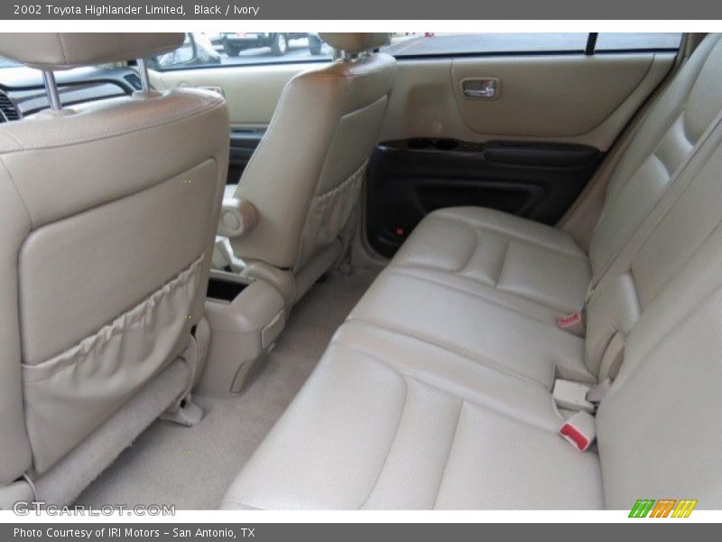Black / Ivory 2002 Toyota Highlander Limited