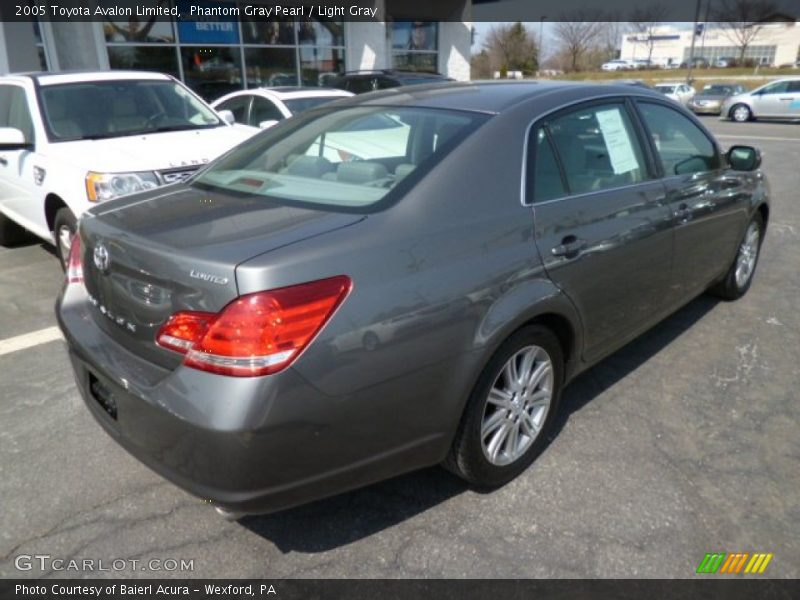 Phantom Gray Pearl / Light Gray 2005 Toyota Avalon Limited