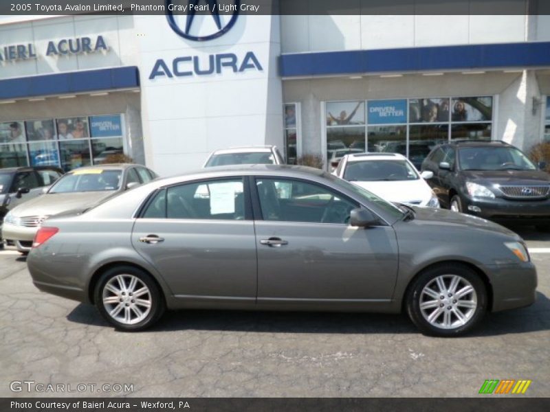 Phantom Gray Pearl / Light Gray 2005 Toyota Avalon Limited