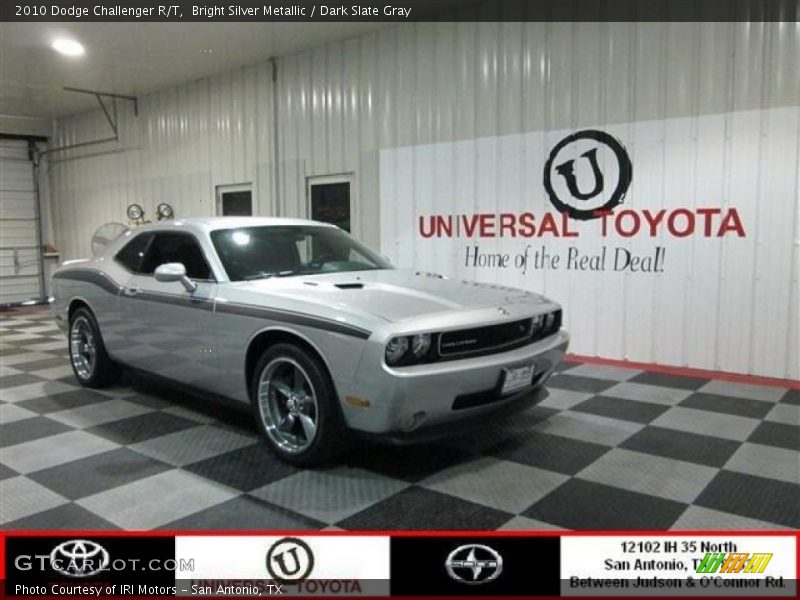 Bright Silver Metallic / Dark Slate Gray 2010 Dodge Challenger R/T