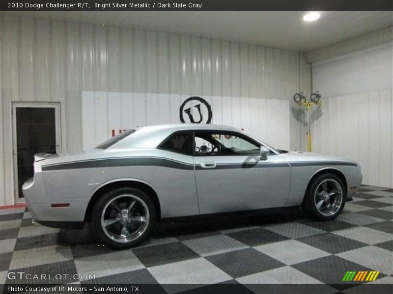 Bright Silver Metallic / Dark Slate Gray 2010 Dodge Challenger R/T