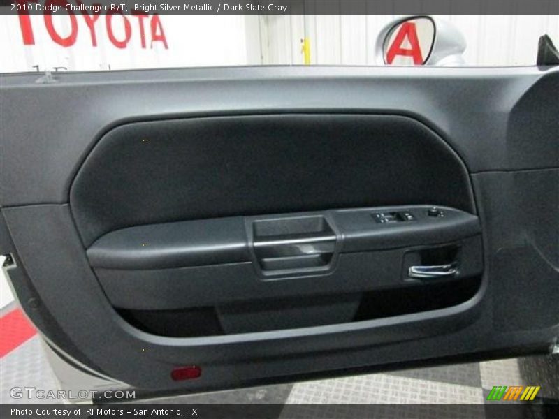 Bright Silver Metallic / Dark Slate Gray 2010 Dodge Challenger R/T