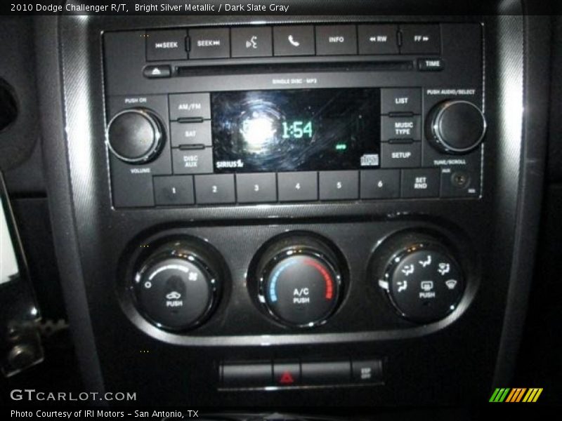 Bright Silver Metallic / Dark Slate Gray 2010 Dodge Challenger R/T