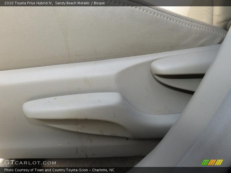 Sandy Beach Metallic / Bisque 2010 Toyota Prius Hybrid IV