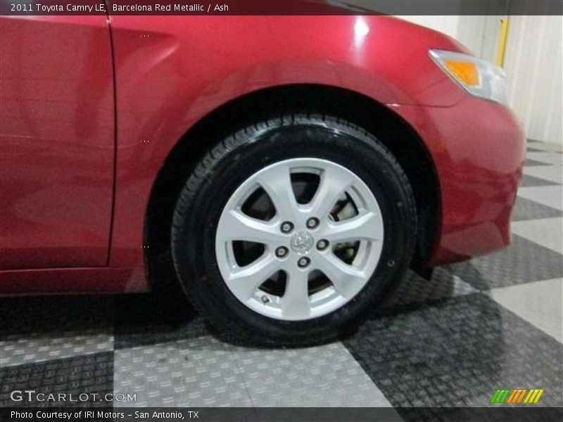 Barcelona Red Metallic / Ash 2011 Toyota Camry LE