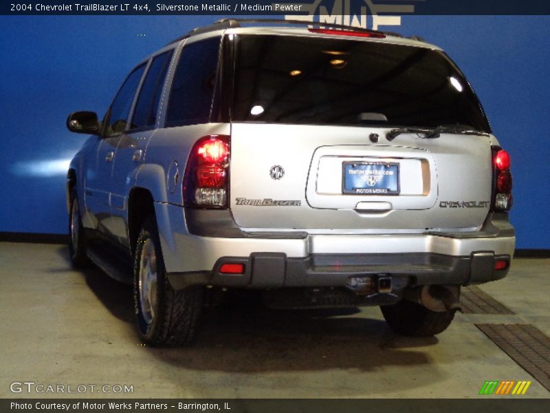 Silverstone Metallic / Medium Pewter 2004 Chevrolet TrailBlazer LT 4x4