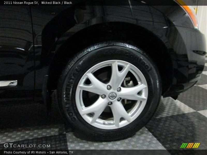 Wicked Black / Black 2011 Nissan Rogue SV