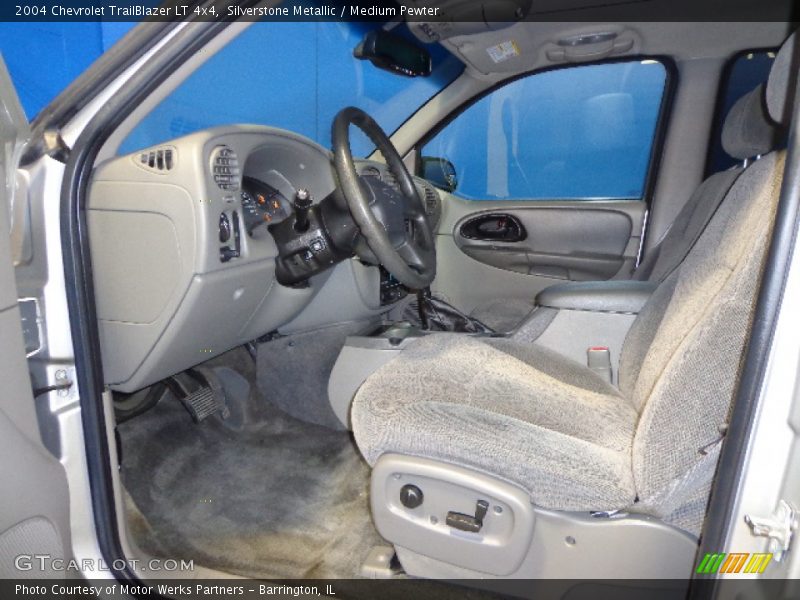 Silverstone Metallic / Medium Pewter 2004 Chevrolet TrailBlazer LT 4x4