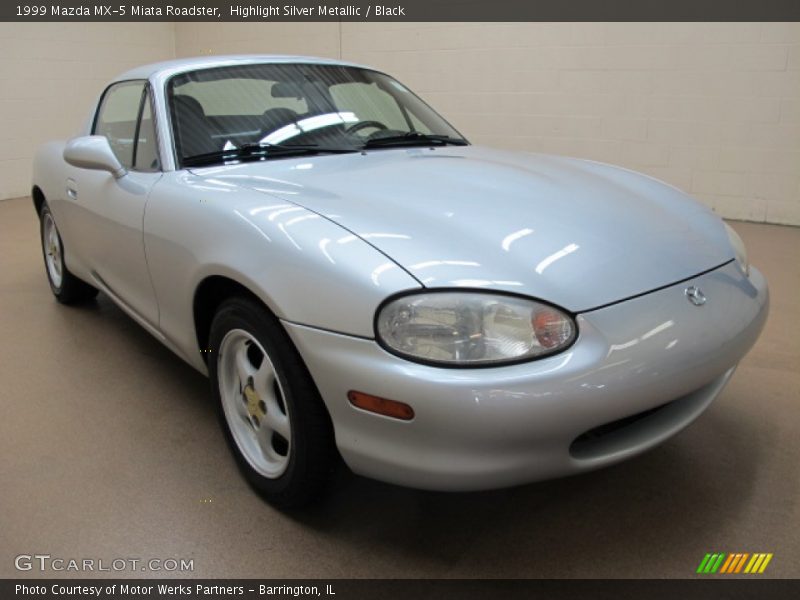 Highlight Silver Metallic / Black 1999 Mazda MX-5 Miata Roadster