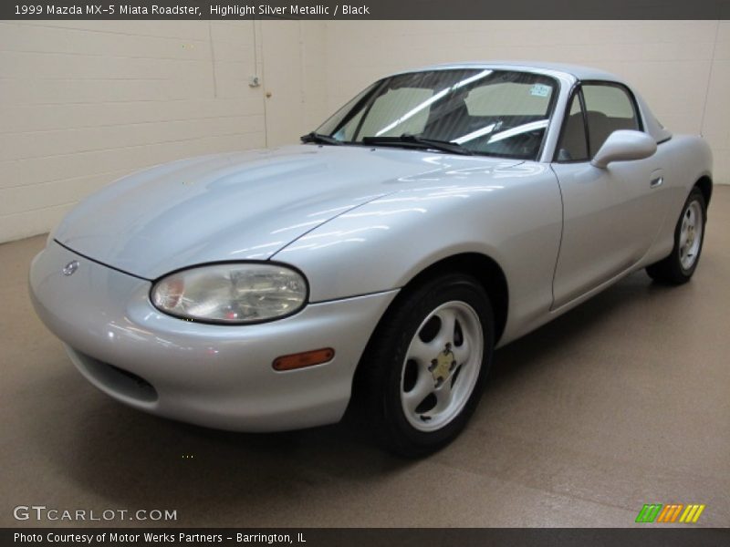 Highlight Silver Metallic / Black 1999 Mazda MX-5 Miata Roadster