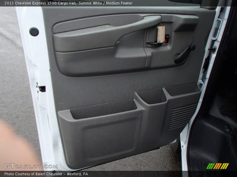 Summit White / Medium Pewter 2013 Chevrolet Express 1500 Cargo Van