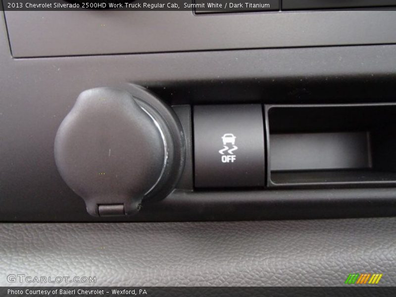 Summit White / Dark Titanium 2013 Chevrolet Silverado 2500HD Work Truck Regular Cab