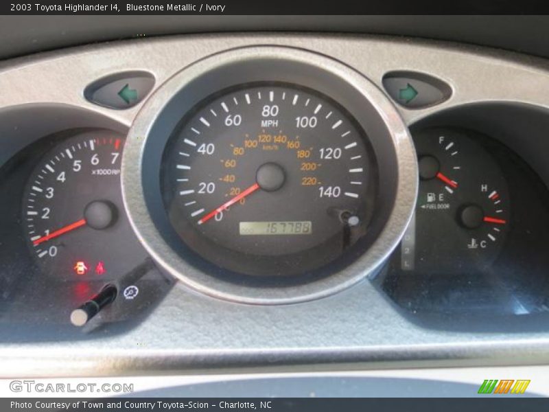 Bluestone Metallic / Ivory 2003 Toyota Highlander I4
