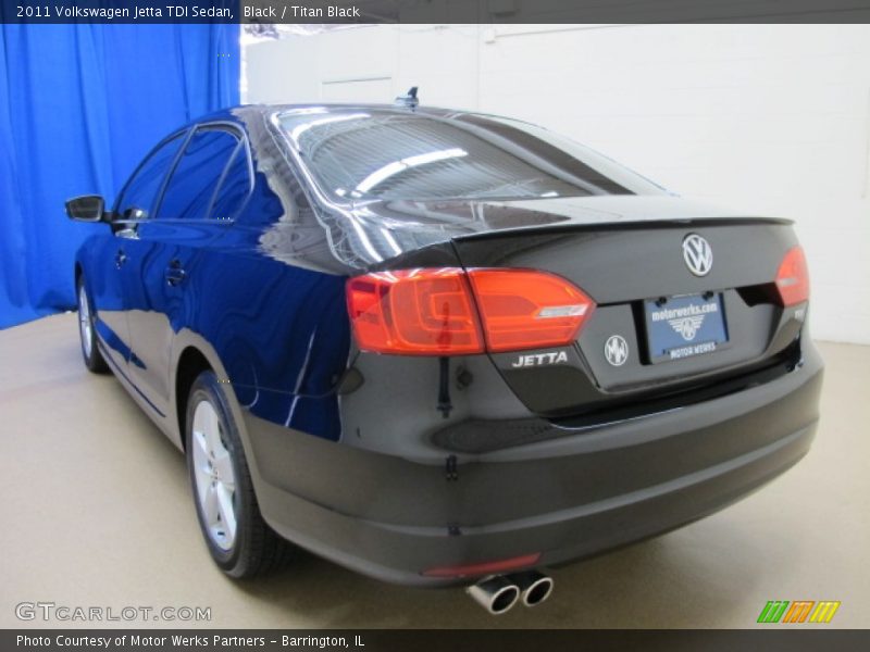 Black / Titan Black 2011 Volkswagen Jetta TDI Sedan