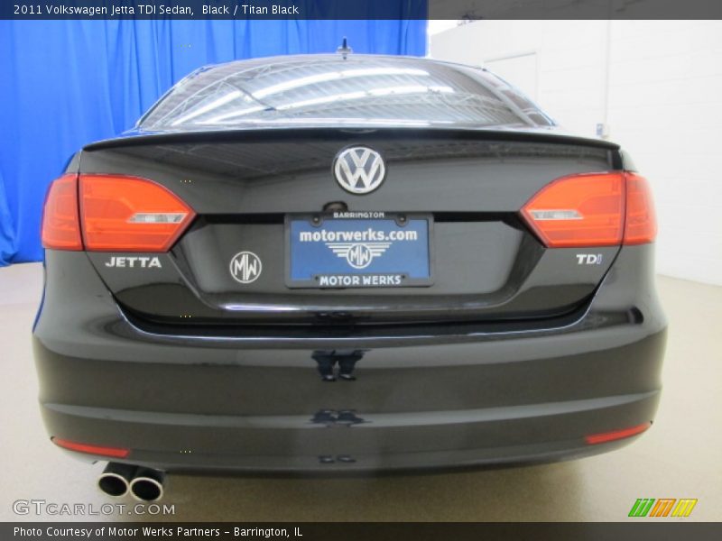 Black / Titan Black 2011 Volkswagen Jetta TDI Sedan