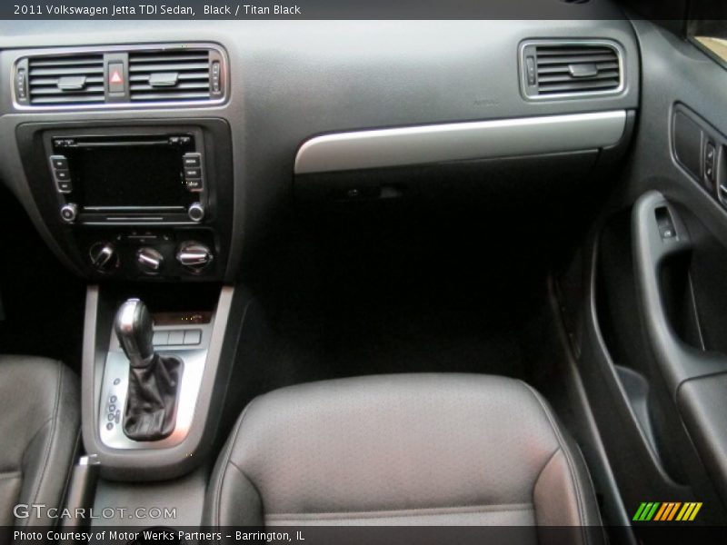 Black / Titan Black 2011 Volkswagen Jetta TDI Sedan