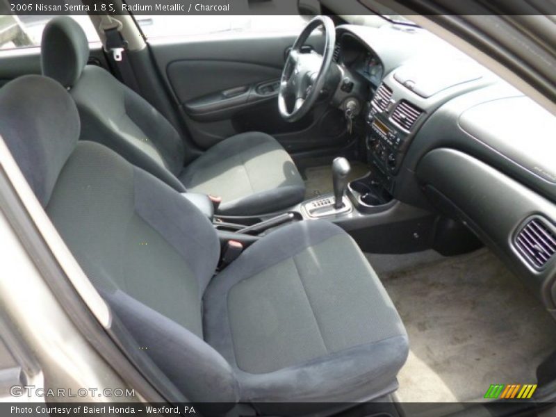 Radium Metallic / Charcoal 2006 Nissan Sentra 1.8 S