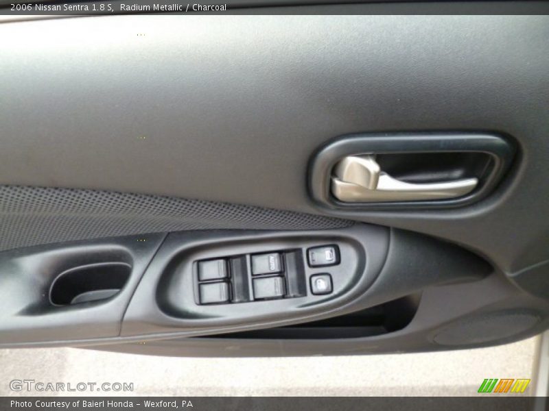 Radium Metallic / Charcoal 2006 Nissan Sentra 1.8 S