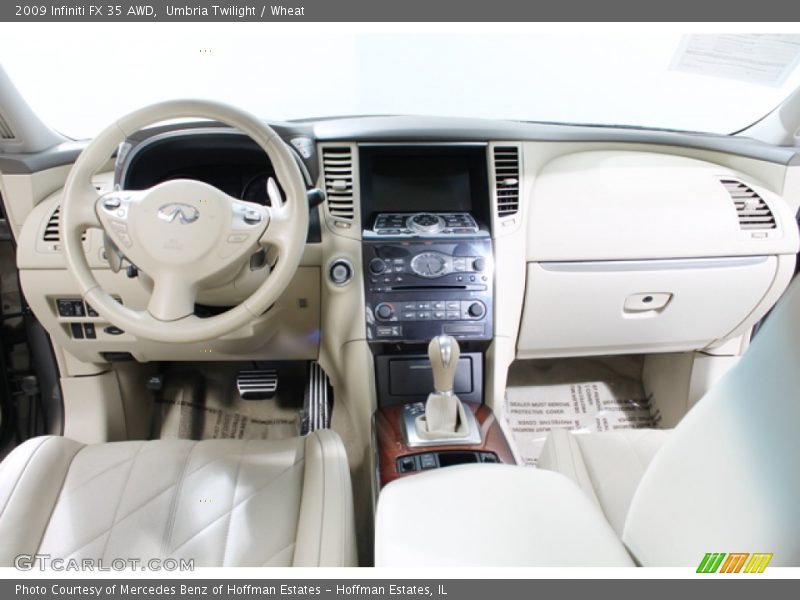 Dashboard of 2009 FX 35 AWD