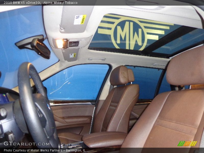 Alpine White / Tobacco 2010 BMW X5 xDrive30i