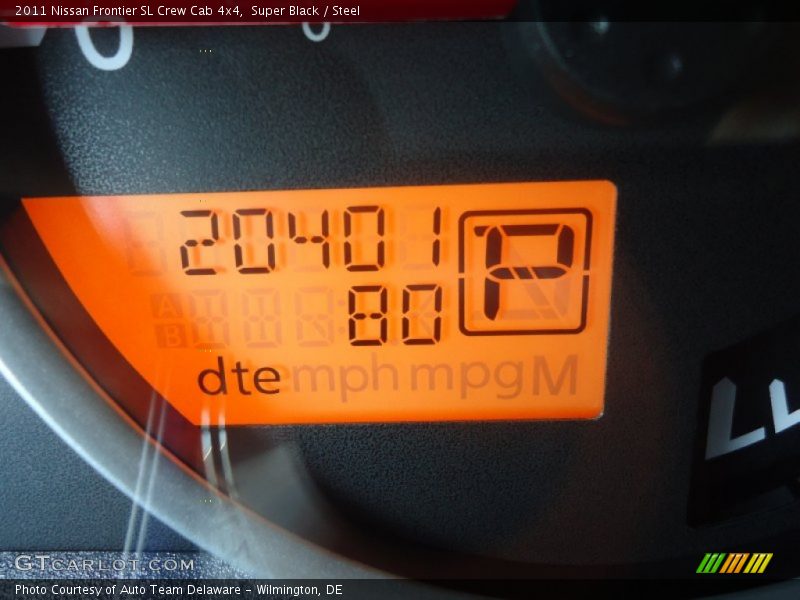 Super Black / Steel 2011 Nissan Frontier SL Crew Cab 4x4