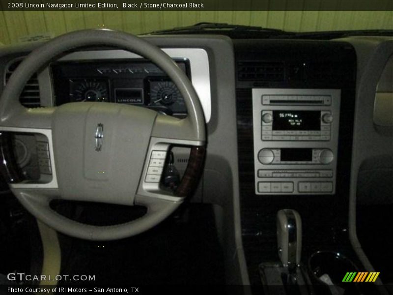 Black / Stone/Charcoal Black 2008 Lincoln Navigator Limited Edition