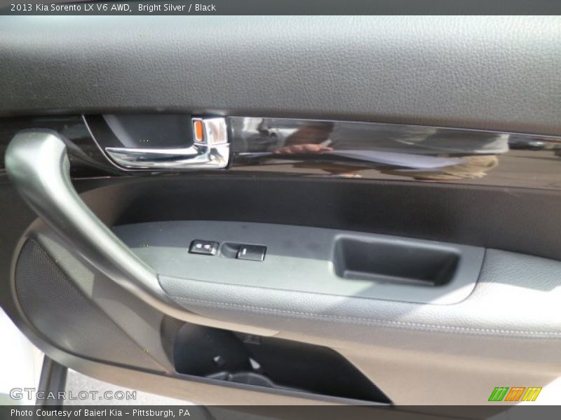 Bright Silver / Black 2013 Kia Sorento LX V6 AWD