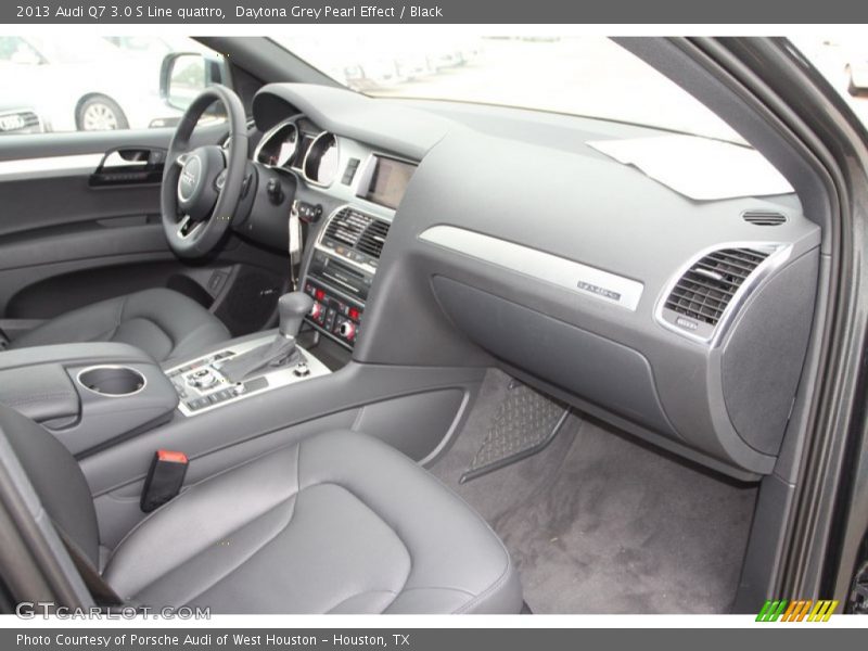 Daytona Grey Pearl Effect / Black 2013 Audi Q7 3.0 S Line quattro
