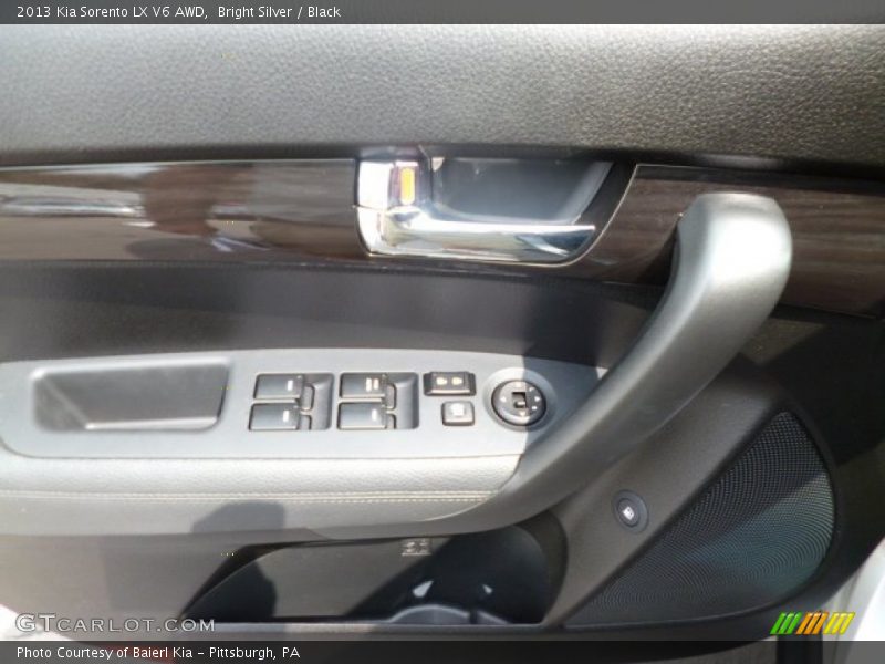 Bright Silver / Black 2013 Kia Sorento LX V6 AWD