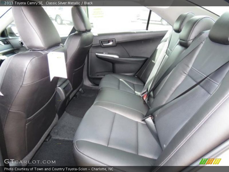 Classic Silver Metallic / Black 2013 Toyota Camry SE