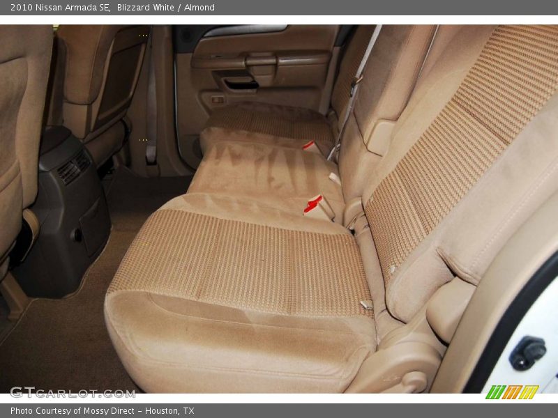 Blizzard White / Almond 2010 Nissan Armada SE