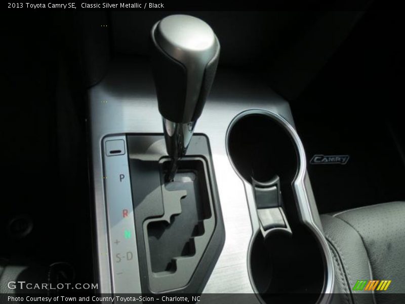Classic Silver Metallic / Black 2013 Toyota Camry SE