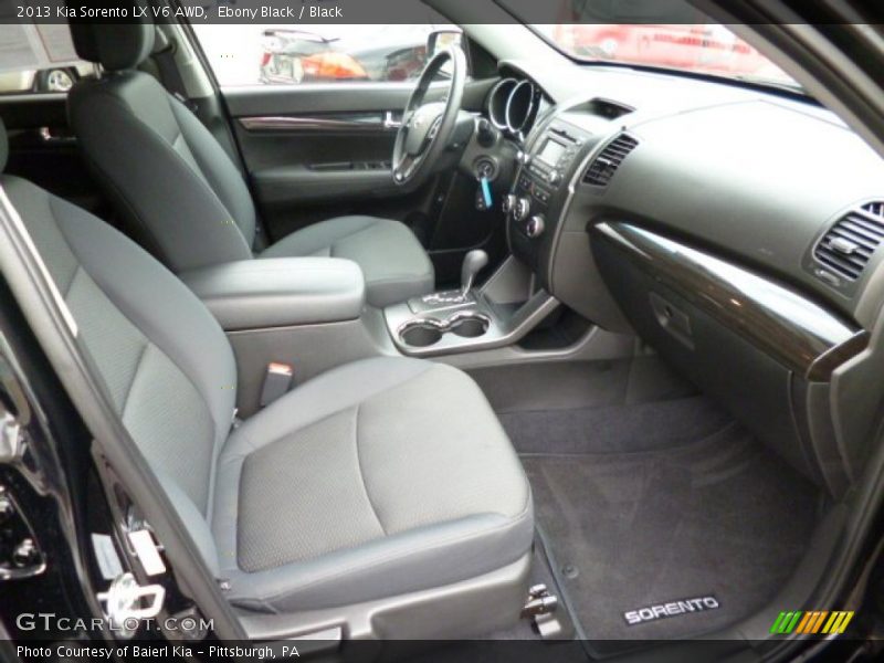  2013 Sorento LX V6 AWD Black Interior