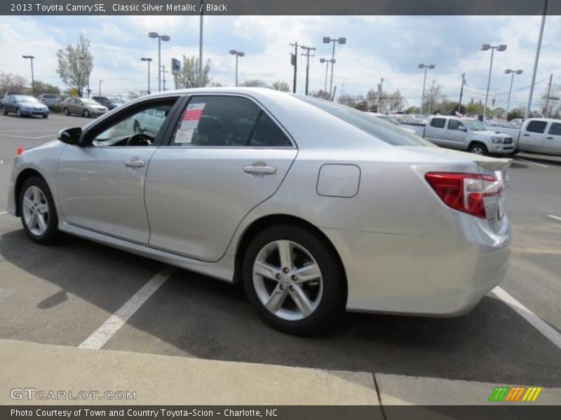 Classic Silver Metallic / Black 2013 Toyota Camry SE