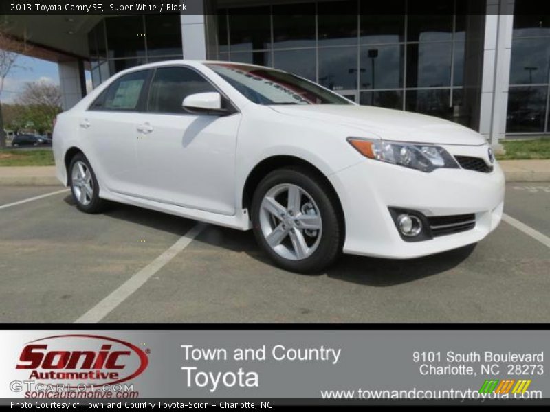 Super White / Black 2013 Toyota Camry SE