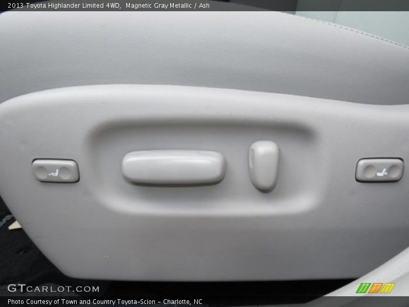 Magnetic Gray Metallic / Ash 2013 Toyota Highlander Limited 4WD