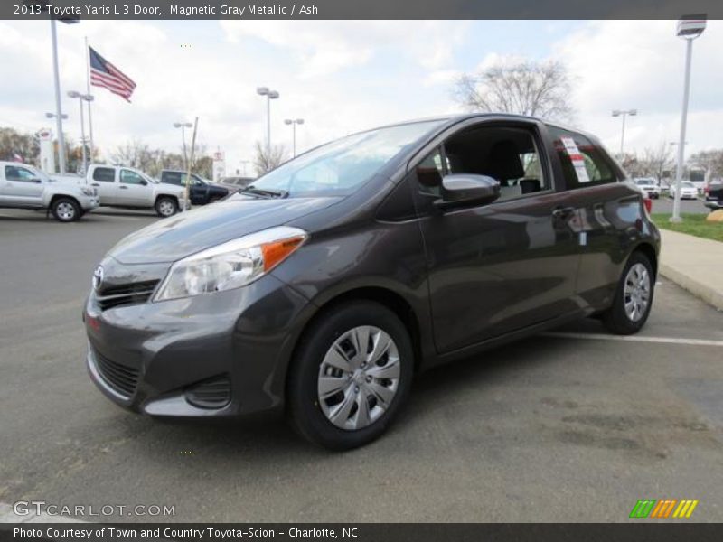 Magnetic Gray Metallic / Ash 2013 Toyota Yaris L 3 Door