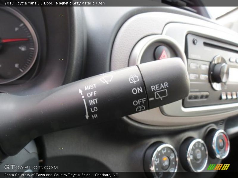 Magnetic Gray Metallic / Ash 2013 Toyota Yaris L 3 Door