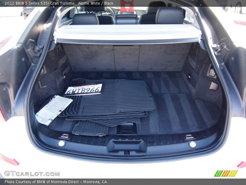 Alpine White / Black 2012 BMW 5 Series 535i Gran Turismo