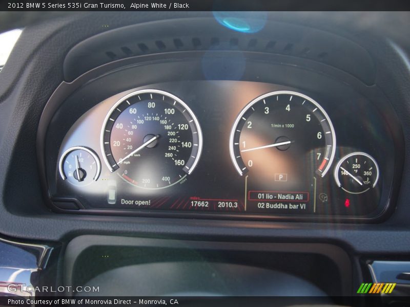 Alpine White / Black 2012 BMW 5 Series 535i Gran Turismo