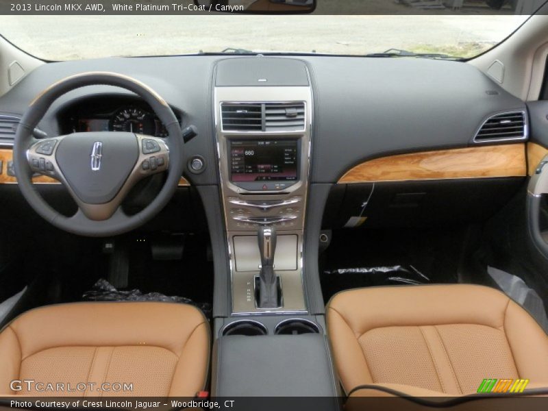 White Platinum Tri-Coat / Canyon 2013 Lincoln MKX AWD