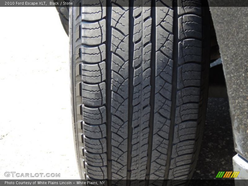 Black / Stone 2010 Ford Escape XLT