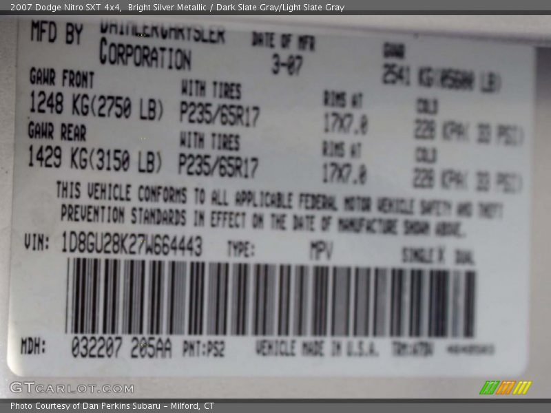 Bright Silver Metallic / Dark Slate Gray/Light Slate Gray 2007 Dodge Nitro SXT 4x4