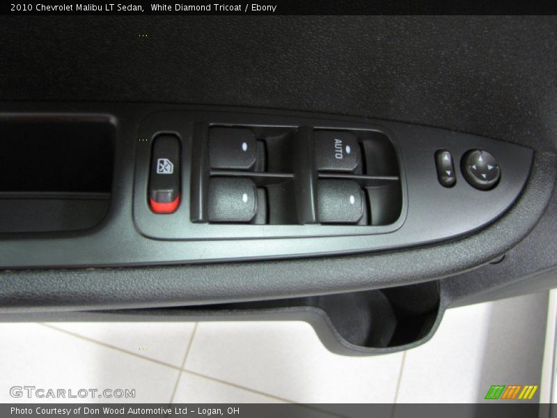 White Diamond Tricoat / Ebony 2010 Chevrolet Malibu LT Sedan