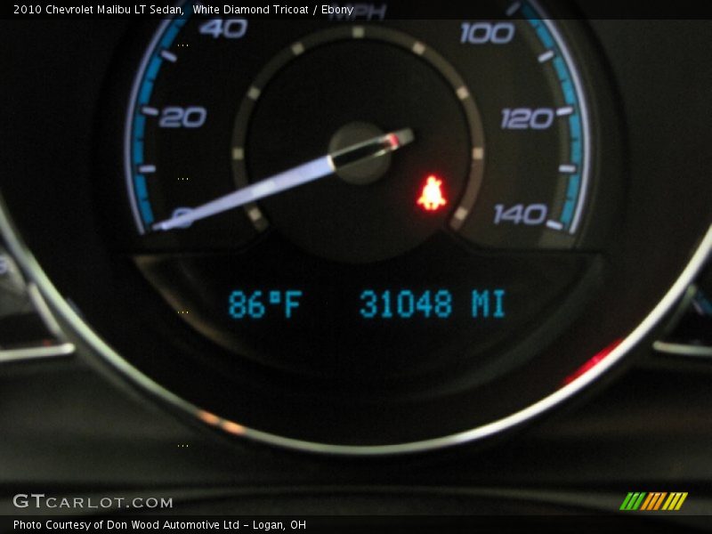 White Diamond Tricoat / Ebony 2010 Chevrolet Malibu LT Sedan