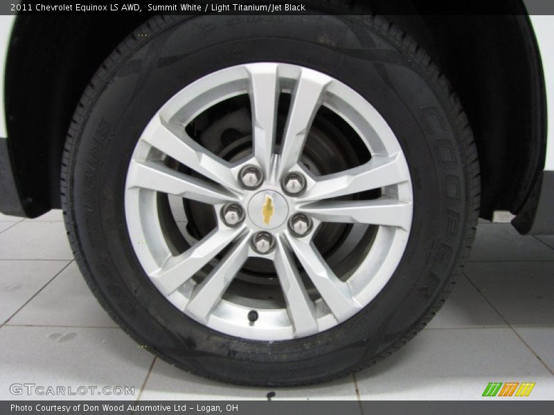 Summit White / Light Titanium/Jet Black 2011 Chevrolet Equinox LS AWD