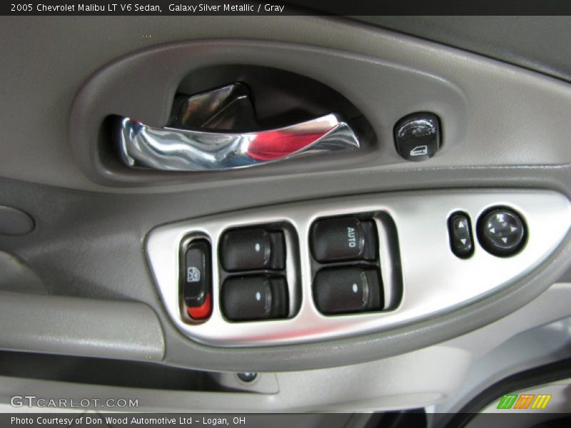 Galaxy Silver Metallic / Gray 2005 Chevrolet Malibu LT V6 Sedan